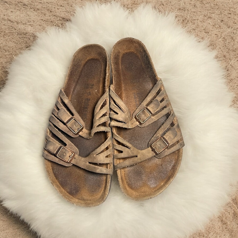 Birkenstock Granada Soft Footbed Sandals - Taupe Nubuck Leather